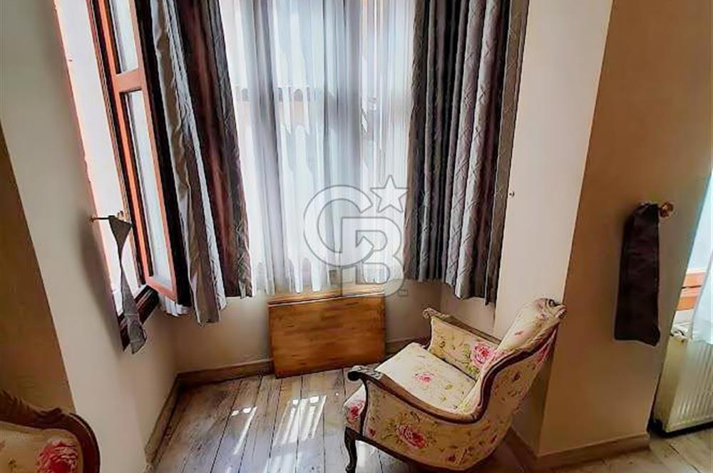Asmalı Mescit Jurnal Sokakta 1+1 Eşyalı Kiralık Daire
