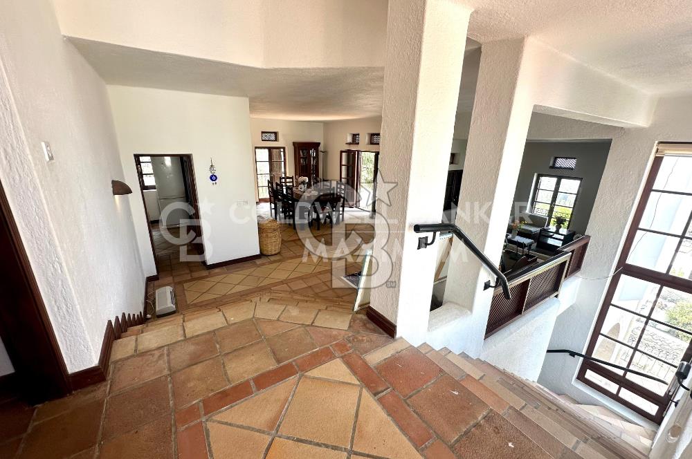 KKTC Girne Bellapais 3+1 Büyüleyici Manzaralı Kiralık Villa