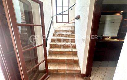 KKTC Girne Bellapais 3+1 Büyüleyici Manzaralı Kiralık Villa