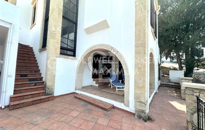 KKTC Girne Bellapais 3+1 Büyüleyici Manzaralı Kiralık Villa