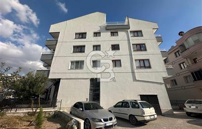 Dereboyu Caddesinde 105 m², 3+1, Kiralık, 2.Kat Daire (Ara Kat)