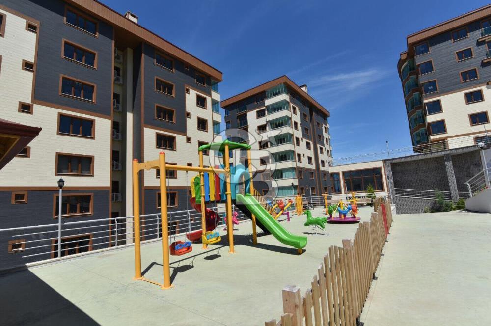 YILDIZZLI SÜMELA EVLERİNDE LÜKSÜ YAŞATAN MUHTEŞEM 4+1 DAİRE