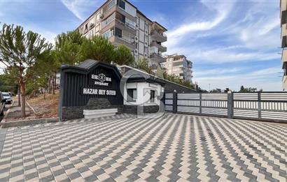 Torbalı Ayrancılar'da Hazar Bey Sitesi havuzlu Satılık 3+1 Daire