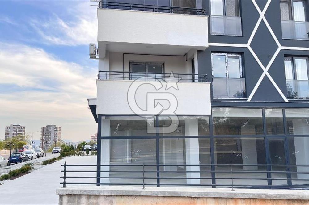 Torbalı Ayrancılar'da Hazar Bey Sitesi havuzlu Satılık 3+1 Daire