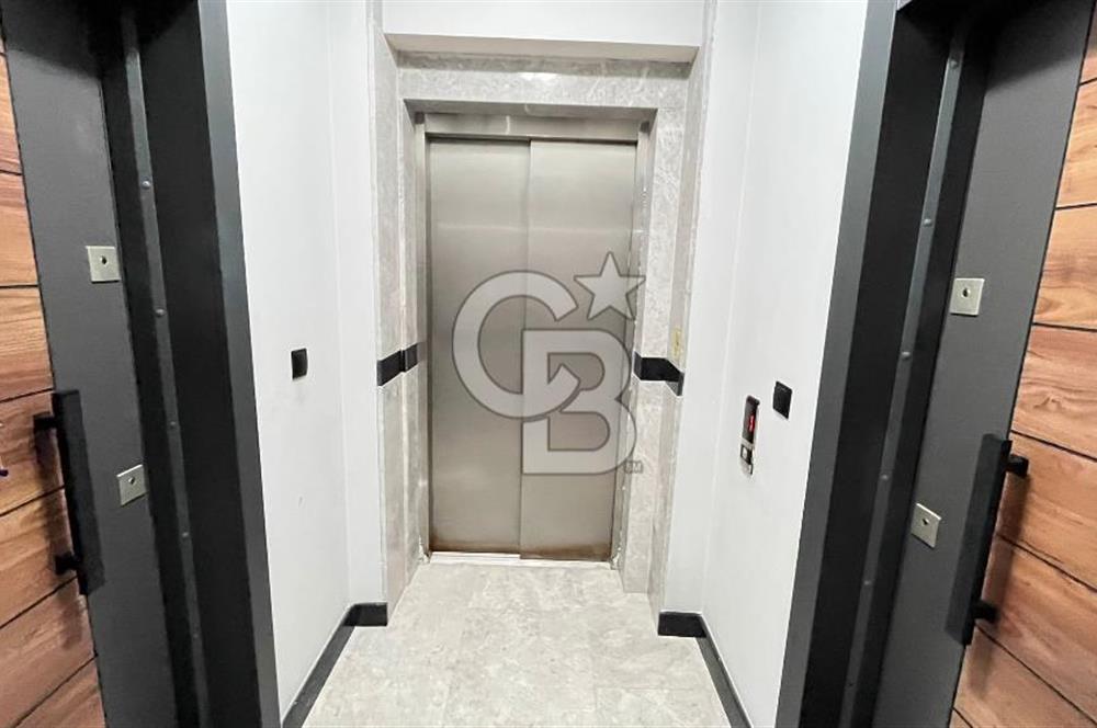 Torbalı Ayrancılar'da Hazar Bey Sitesi havuzlu Satılık 3+1 Daire