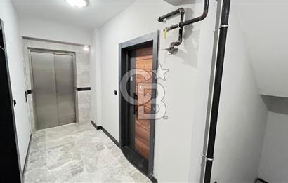 Torbalı Ayrancılar'da Hazar Bey Sitesi havuzlu Satılık 3+1 Daire
