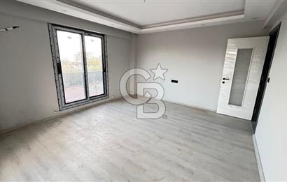 Torbalı Ayrancılar'da Hazar Bey Sitesi havuzlu Satılık 3+1 Daire