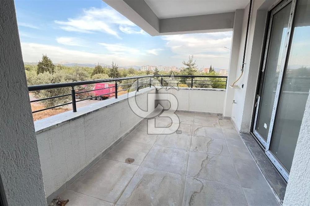 Torbalı Ayrancılar'da Hazar Bey Sitesi havuzlu Satılık 3+1 Daire