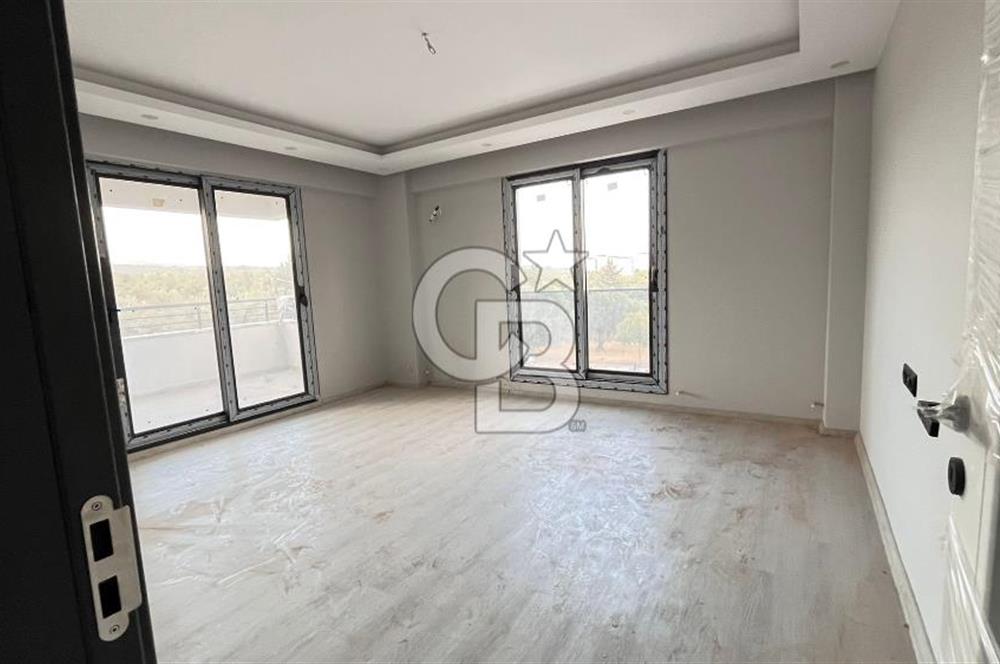 Torbalı Ayrancılar'da Hazar Bey Sitesi havuzlu Satılık 3+1 Daire