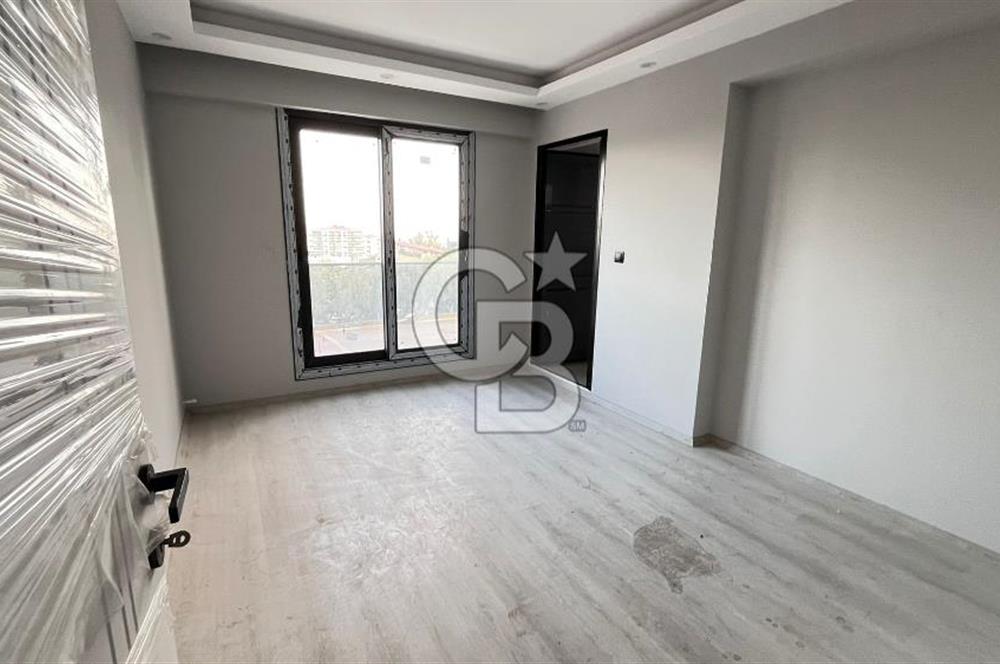 Torbalı Ayrancılar'da Hazar Bey Sitesi havuzlu Satılık 3+1 Daire