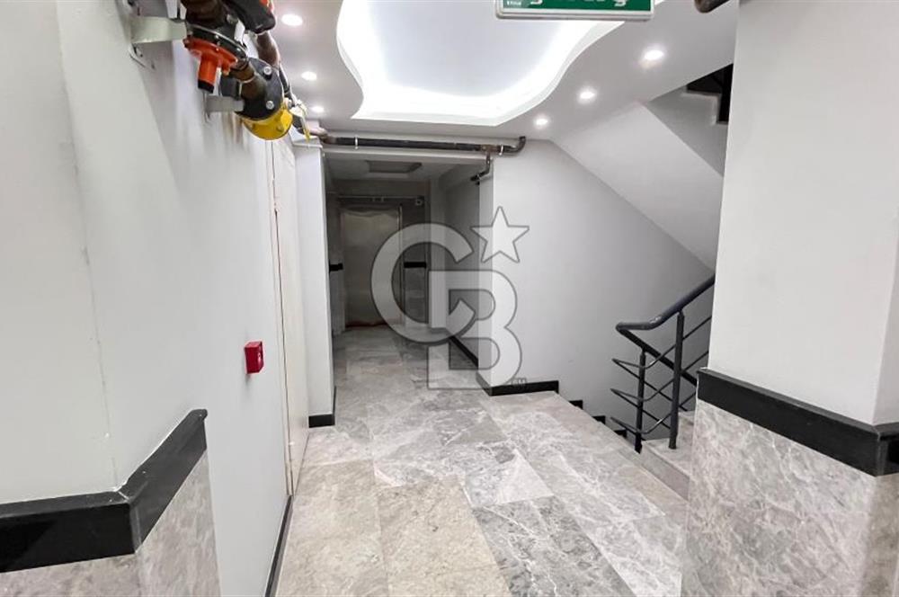 Torbalı Ayrancılar'da Hazar Bey Sitesi havuzlu Satılık 3+1 Daire