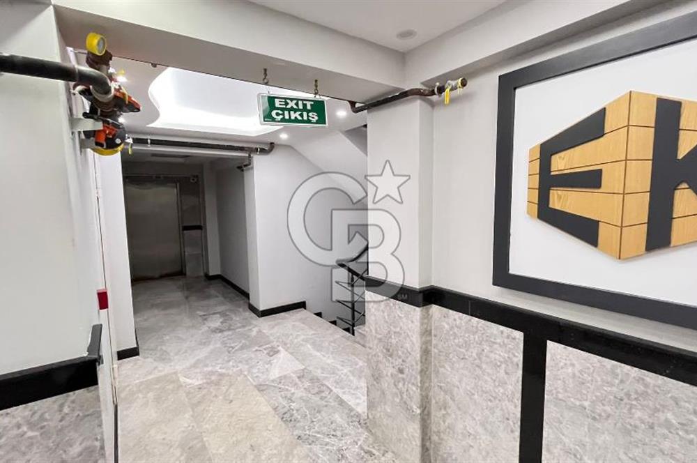 Torbalı Ayrancılar'da Hazar Bey Sitesi havuzlu Satılık 3+1 Daire