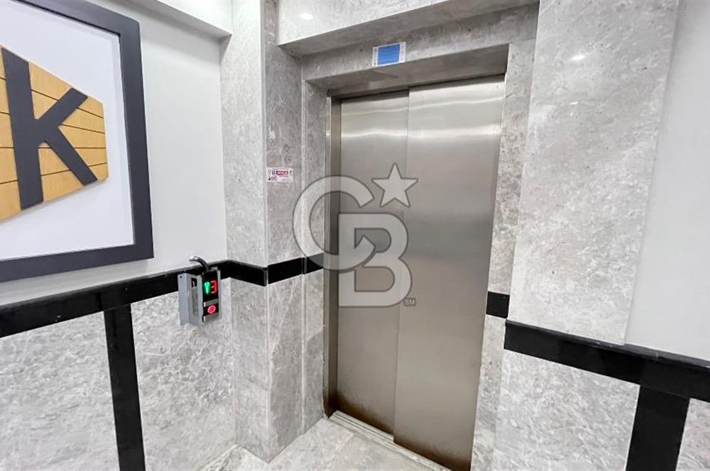 Torbalı Ayrancılar'da Hazar Bey Sitesi havuzlu Satılık 3+1 Daire