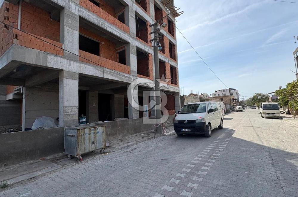 ÇANAKKALE LAPSEKİ ÇARDAK’TA MERKEZİ KONUMDA SATILIK YENİ İŞYERİ!