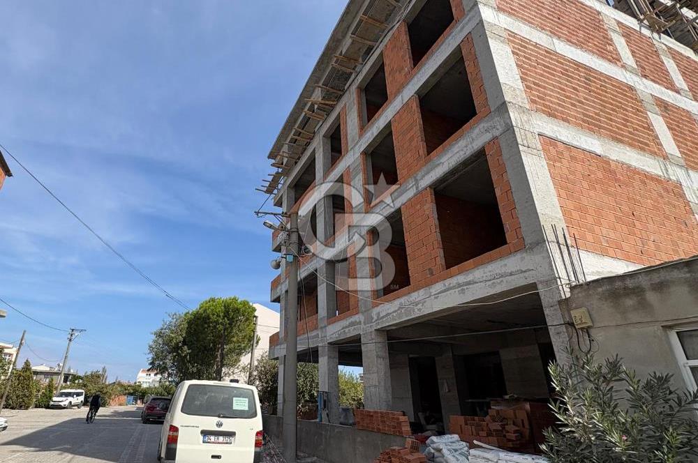 ÇANAKKALE LAPSEKİ ÇARDAK’TA MERKEZİ KONUMDA SATILIK YENİ İŞYERİ!