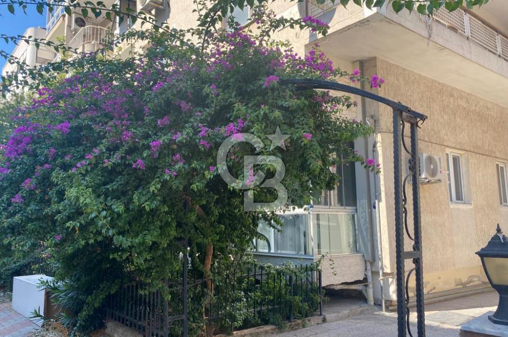 Bostanlı Merkezi Konumda Kiralık 2+1 Daire