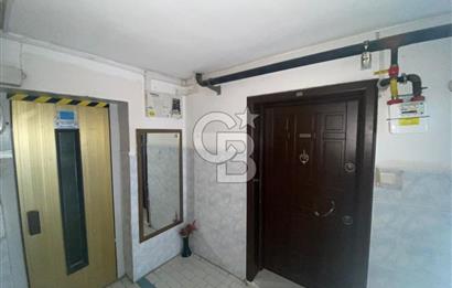Bostanlı Merkezi Konumda Kiralık 2+1 Daire