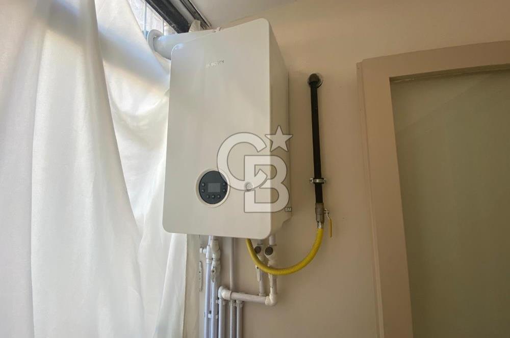 Bostanlı Merkezi Konumda Kiralık 2+1 Daire