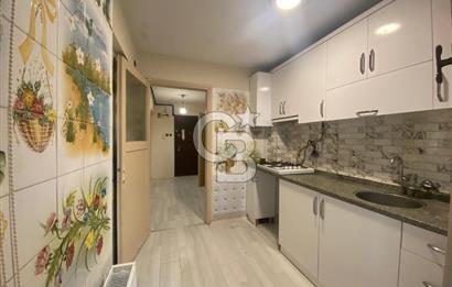Bostanlı Merkezi Konumda Kiralık 2+1 Daire
