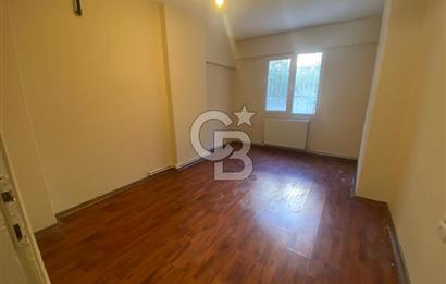 Bostanlı Merkezi Konumda Kiralık 2+1 Daire