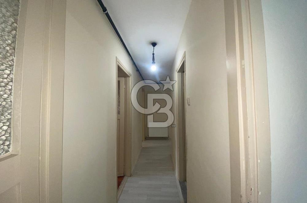Bostanlı Merkezi Konumda Kiralık 2+1 Daire