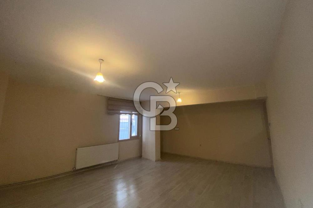 Bostanlı Merkezi Konumda Kiralık 2+1 Daire