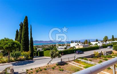 URLA SIRASELVİLER SİTESİ 4+1 SATILIK VİLLA