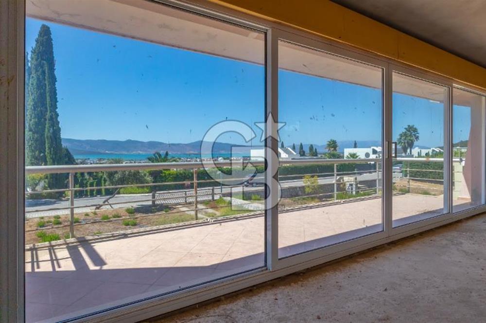 URLA SIRASELVİLER SİTESİ 4+1 SATILIK VİLLA