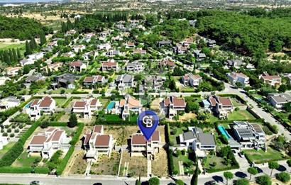 URLA SIRASELVİLER SİTESİ 4+1 SATILIK VİLLA