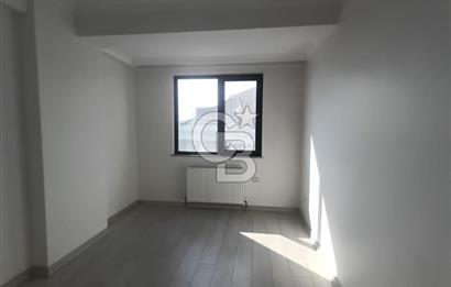 Ümraniye Esenevler Mahallesi’nde Kiralık 2+1 Yeni Arakat Daire