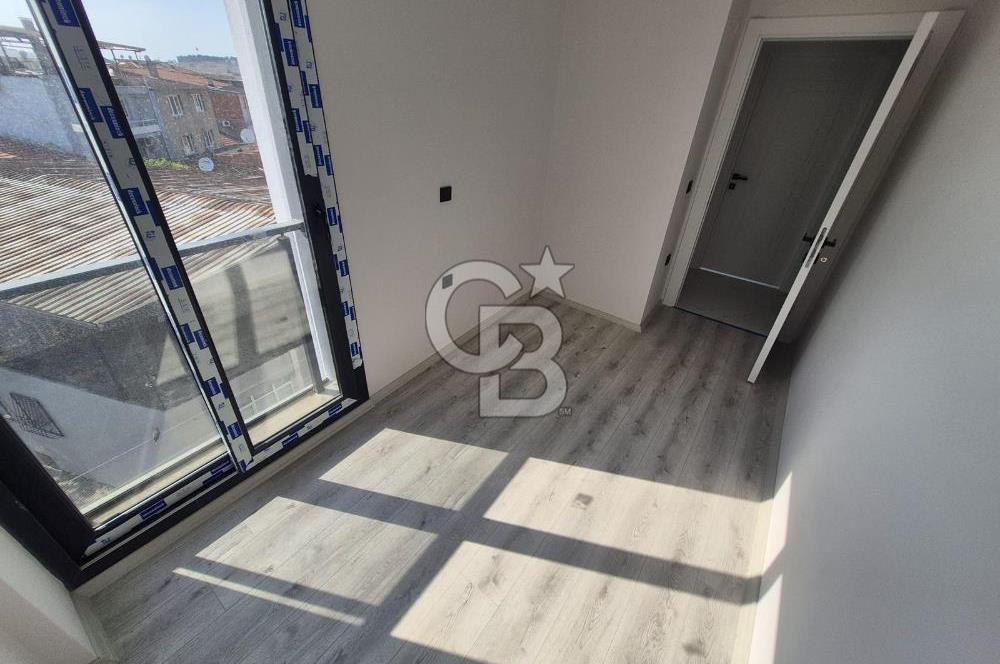 CADDE ÜZERİ SIFIR KİRALIK 2+1 DAİRE
