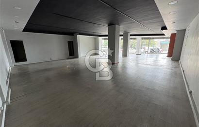 KISIKLI'DA CADDE ÜZERİ GENİŞ CEPHE 220 M2 KİRALIK DÜKKAN