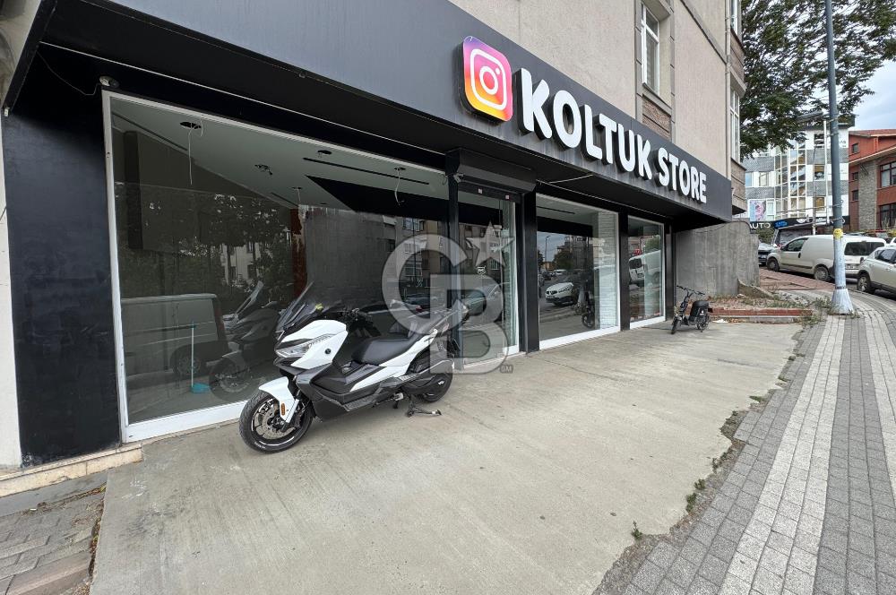 KISIKLI'DA CADDE ÜZERİ GENİŞ CEPHE 220 M2 KİRALIK DÜKKAN