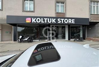 KISIKLI'DA CADDE ÜZERİ GENİŞ CEPHE 220 M2 KİRALIK DÜKKAN