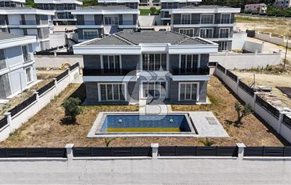 Silivri Ortaköy’de Satılık Villa