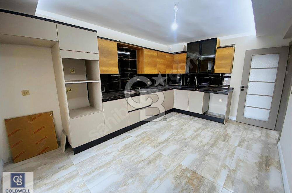 İLDEM AVM KARŞISI 4.5+1 SATILIK