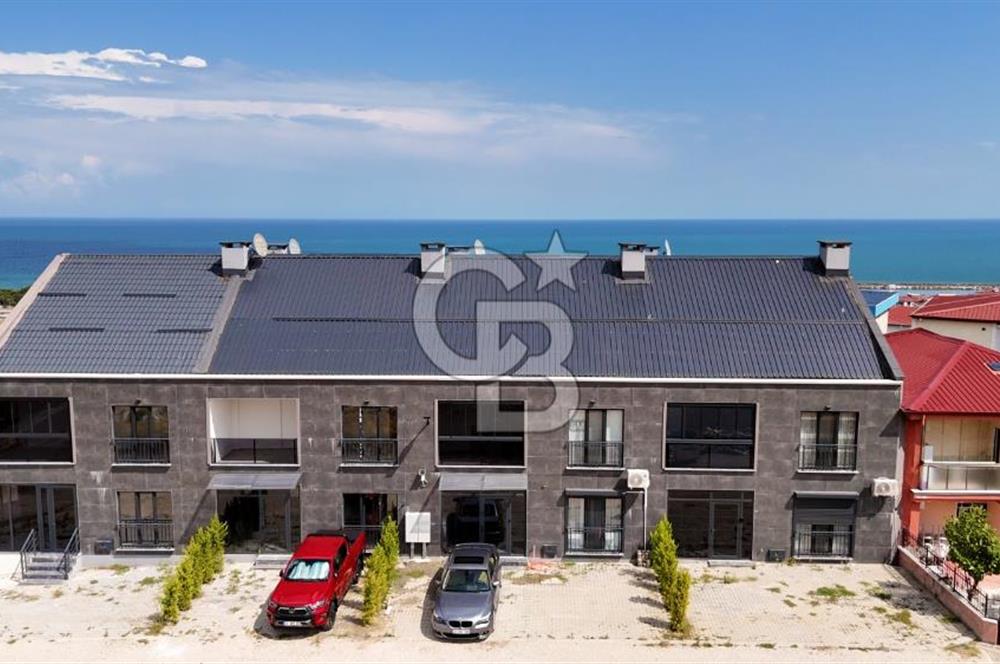 Merkezi Konumda Full Deniz Manzaralı Satılık Fırsat Villa 