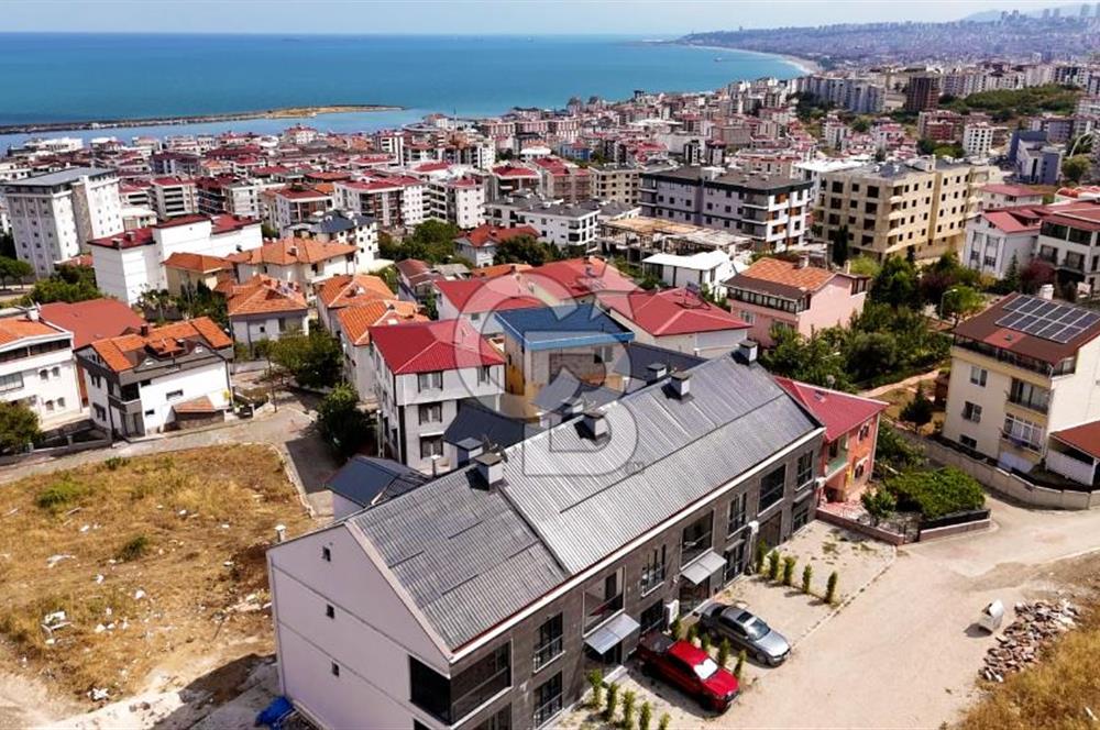 Merkezi Konumda Full Deniz Manzaralı Satılık Fırsat Villa 
