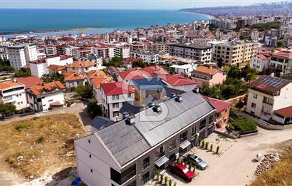 Fırsat Tripleks Merkezi Konumda Asansörlü Villa