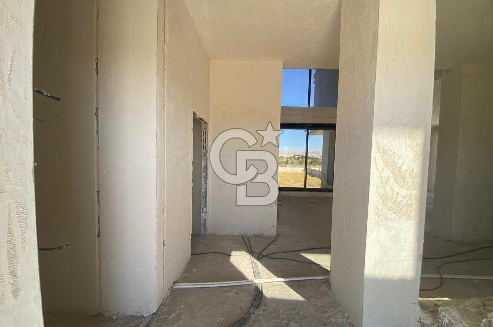 GÖLBAŞI HACILAR'DA 1750 M2 ARSA ÜZERİNDE MÜSTAKİL 5+1 LÜKS VİLLA