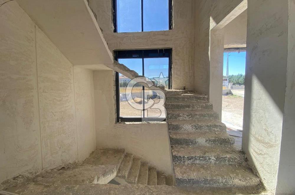 GÖLBAŞI HACILAR'DA 1750 M2 ARSA ÜZERİNDE MÜSTAKİL 5+1 LÜKS VİLLA