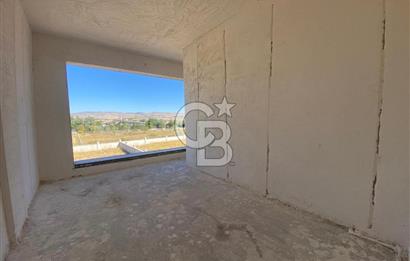 GÖLBAŞI HACILAR'DA 1750 M2 ARSA ÜZERİNDE MÜSTAKİL 5+1 LÜKS VİLLA