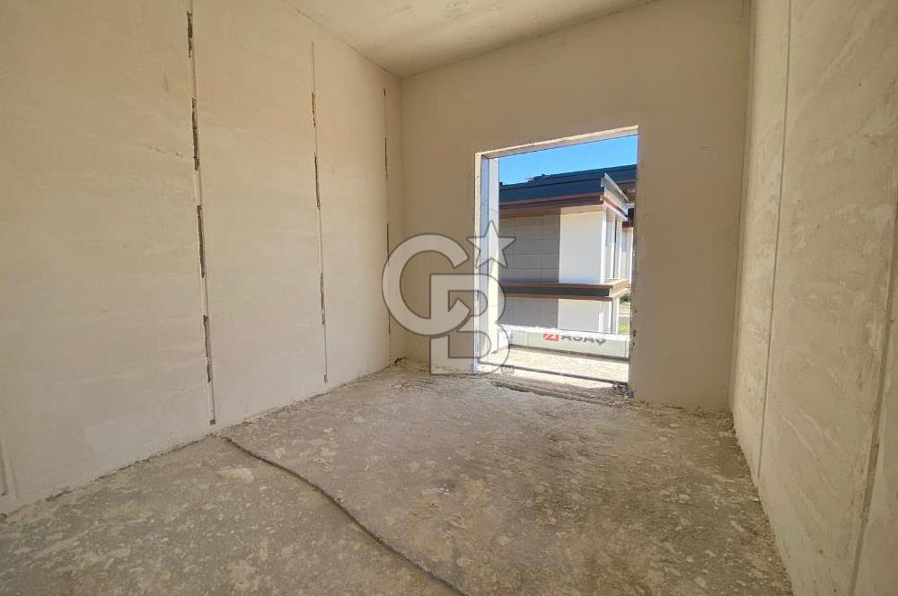 GÖLBAŞI HACILAR'DA 1750 M2 ARSA ÜZERİNDE MÜSTAKİL 5+1 LÜKS VİLLA
