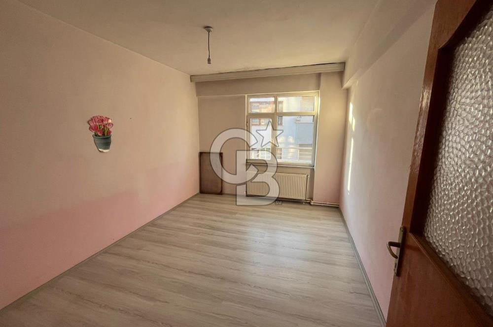 ÇANAKKALE LAPSEKİ'DE MERKEZİ KONUMDA SATILIK 2+1 DAİRE 