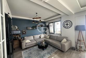 Şehir ve deniz manzaralı eşyalı 1+1