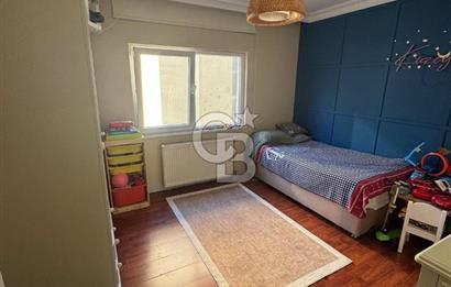 İçerenköy de sitede 3+1 ebeveyn banyolu kiralık