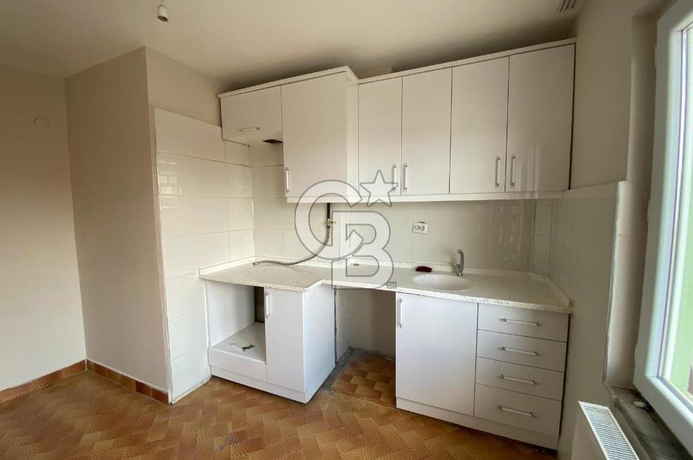 GAZİAKDEMİR MAHALLESİNDE 4+1 SATILIK DAİRE