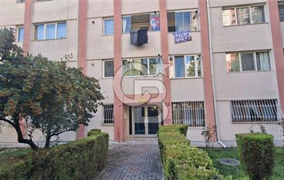 CADDE ÜZERİNDE, METRO YAKINI 2+1 SATILIK DAİRE