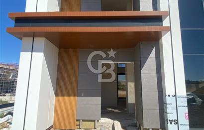 GÖLBAŞI HACILAR'DA SATILIK MÜSTAKİL VİLLA