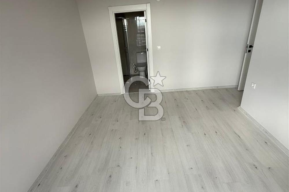 3+1 HAVUZLU GÜVENLİKLİ SİTE İÇERSİNDE DENİZ MANZARALI DAİRE